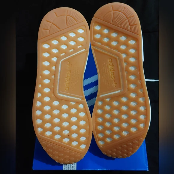 Adidas NMD R1 - Picture 6 of 6